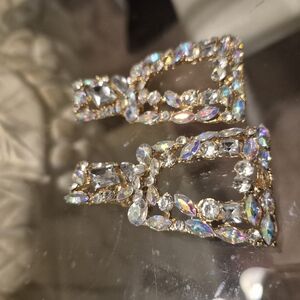 Elegant Gold and Crystal Earrings